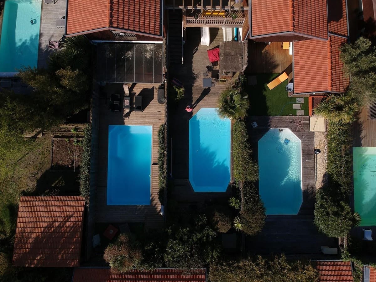 Lège‑Cap‑Ferret : le poids de l’eau des piscines