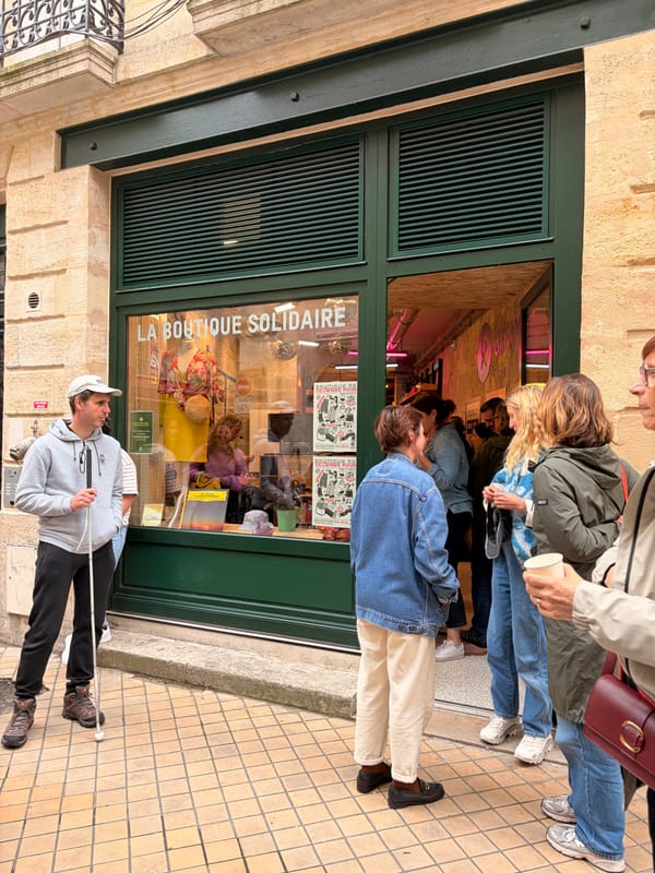 Ouverture de la 8e boutique solidaire Oxfam France à Bordeaux.  