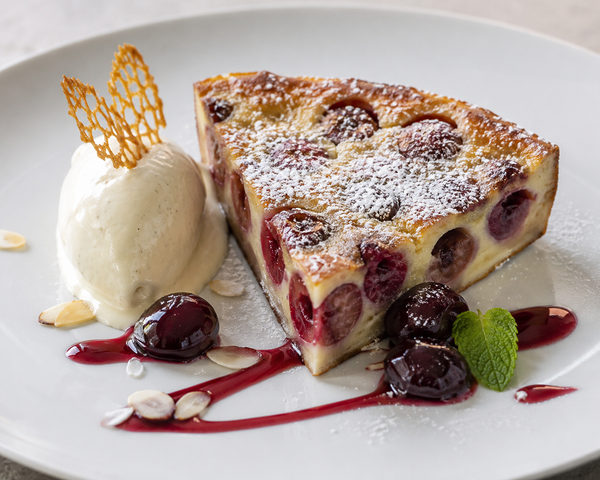 Clafoutis aux cerises : la recette gastronomique de l'été